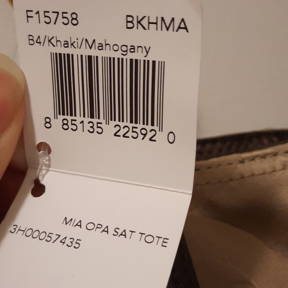 Authentic COACH handbag - Picture 7 of 8